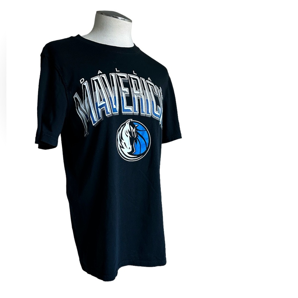 Ultra Game NBA Dallas Mavericks Tee-Shirt small unisex‎ EUC